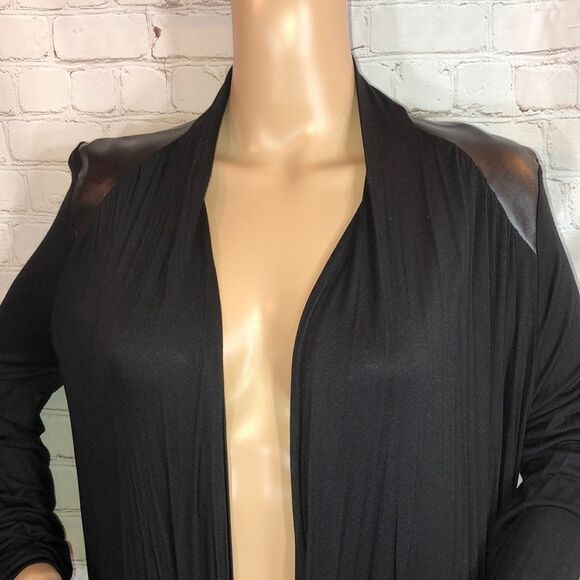 Ginger G Asymmetrical Black Open Front Cardigan Faux Leather Trim Medium - Picture 2 of 10